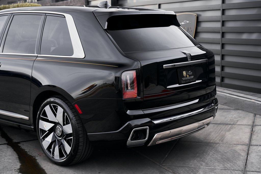 Used 2026 Rolls-Royce Cullinan image 13