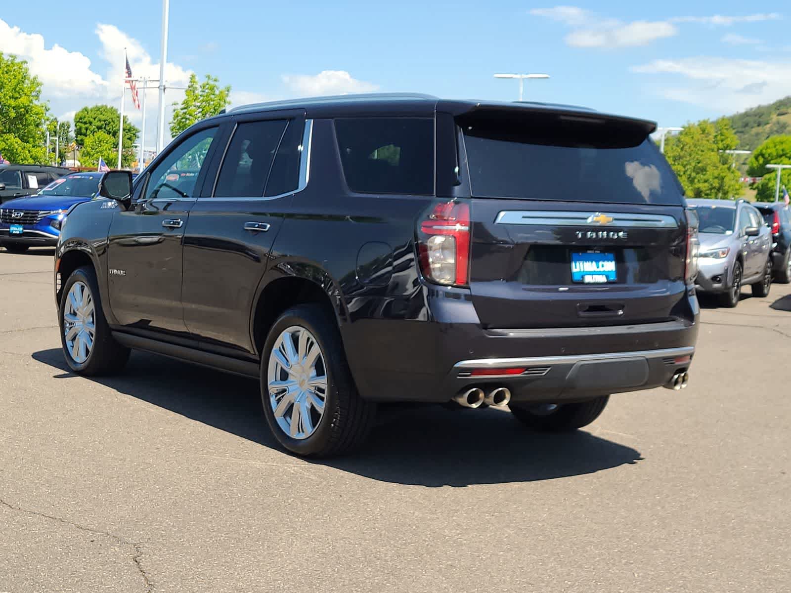 Used 2024 Chevrolet Tahoe High Country w/ Premium Package AWD/4WD image 12