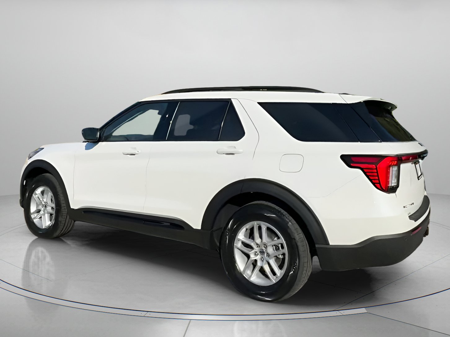New 2026 Ford Explorer Active RWD image 20