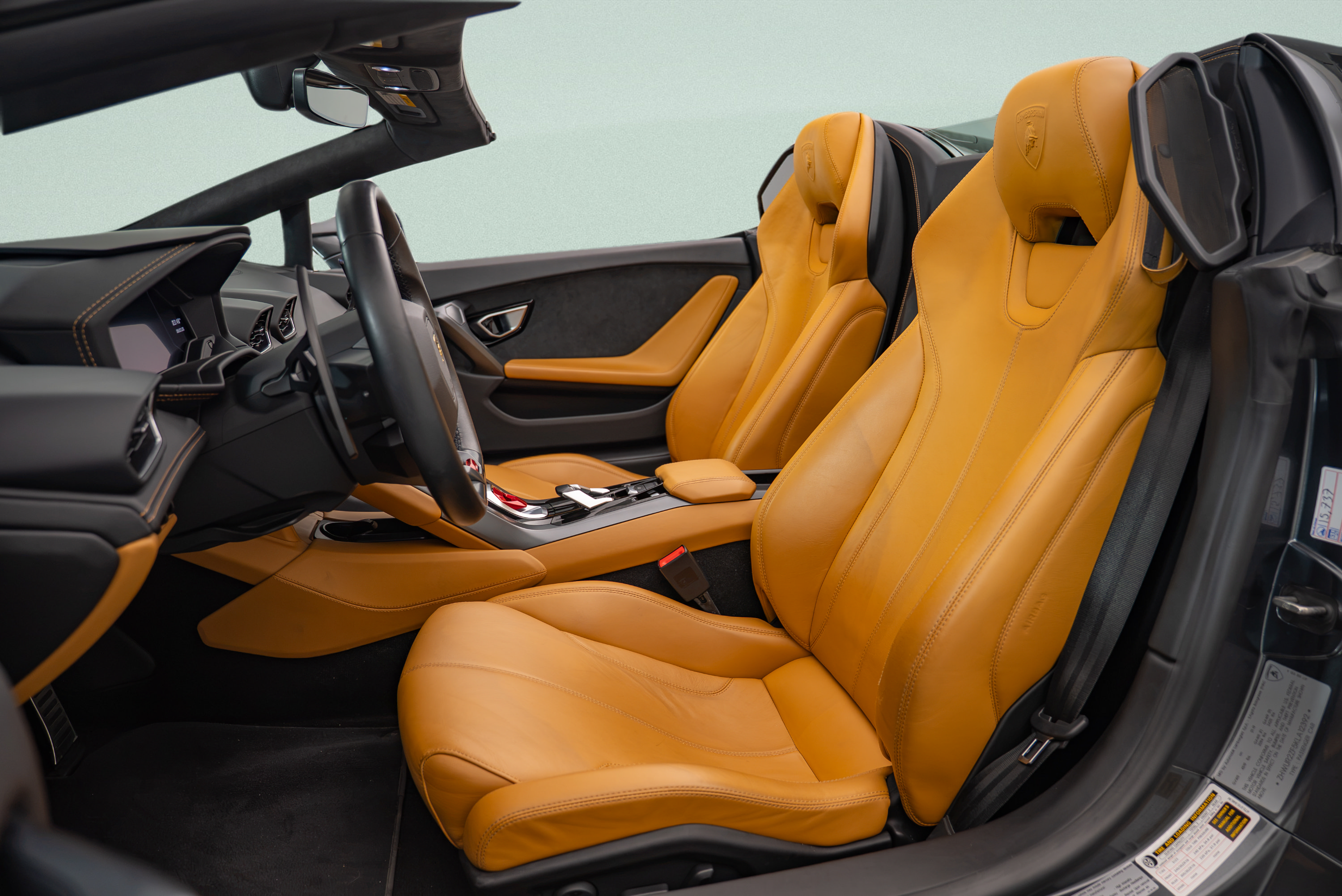 Used 2019 Lamborghini Huracan LP 580-2 RWD image 11