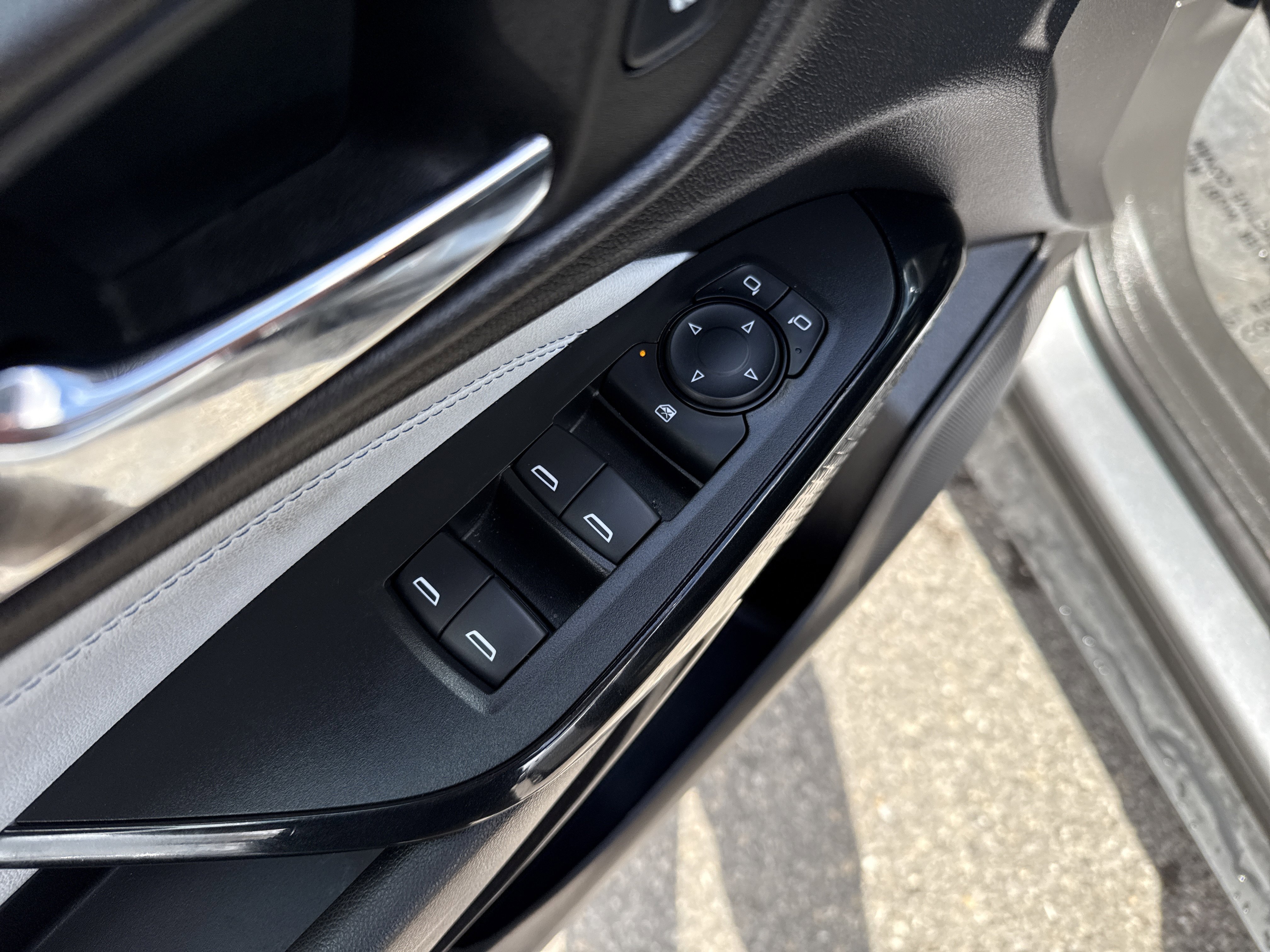 Used 2024 Chevrolet Trax RS w/ Driver Confidence Package image 15