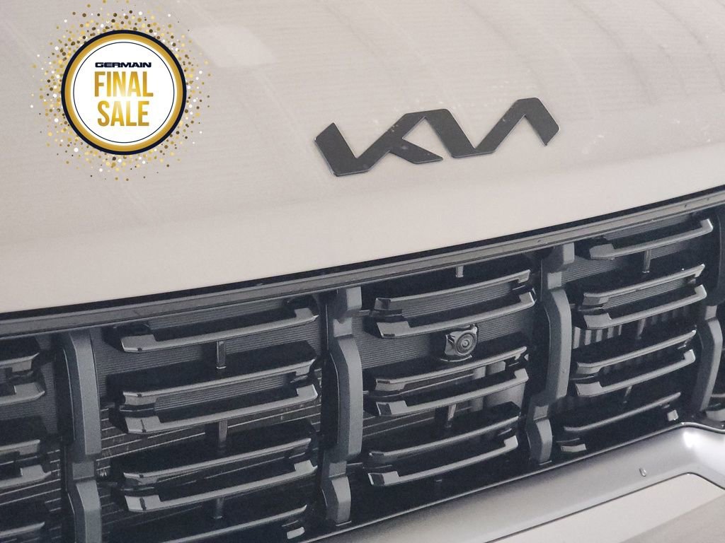 Certified 2025 Kia Sorento SX Prestige image 11