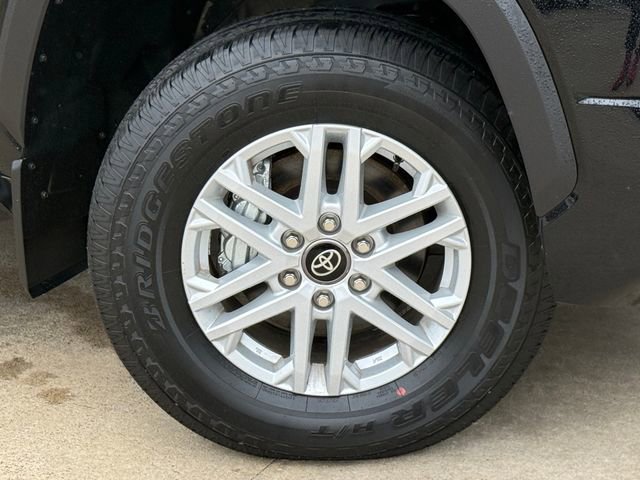 Used 2025 Toyota Tundra SR5 image 2