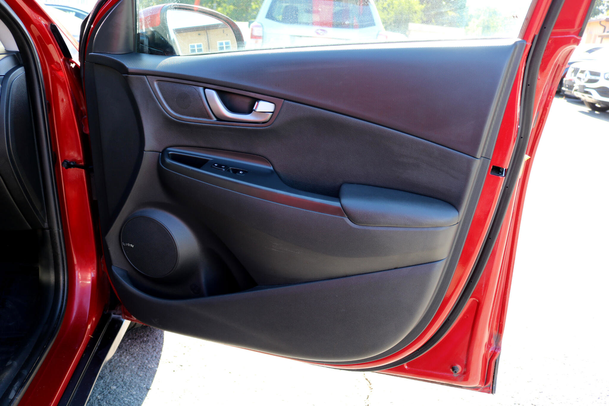 Used 2021 Hyundai Kona Ultimate image 21