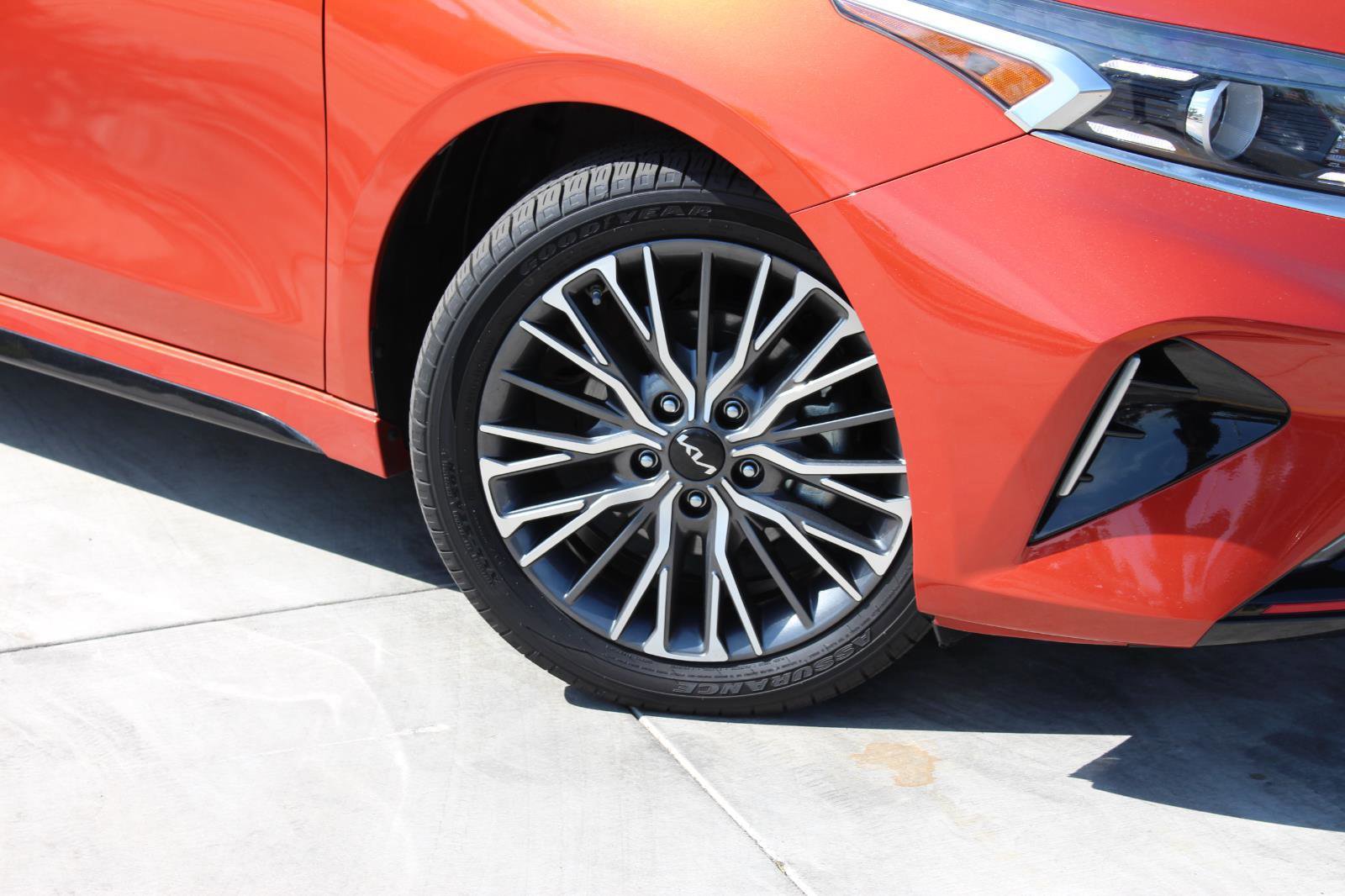 Certified 2023 Kia Forte GT-Line w/ GT-Line Technology Package image 3