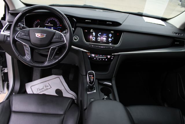Used 2019 Cadillac XT5 Premium Luxury AWD/4WD image 25