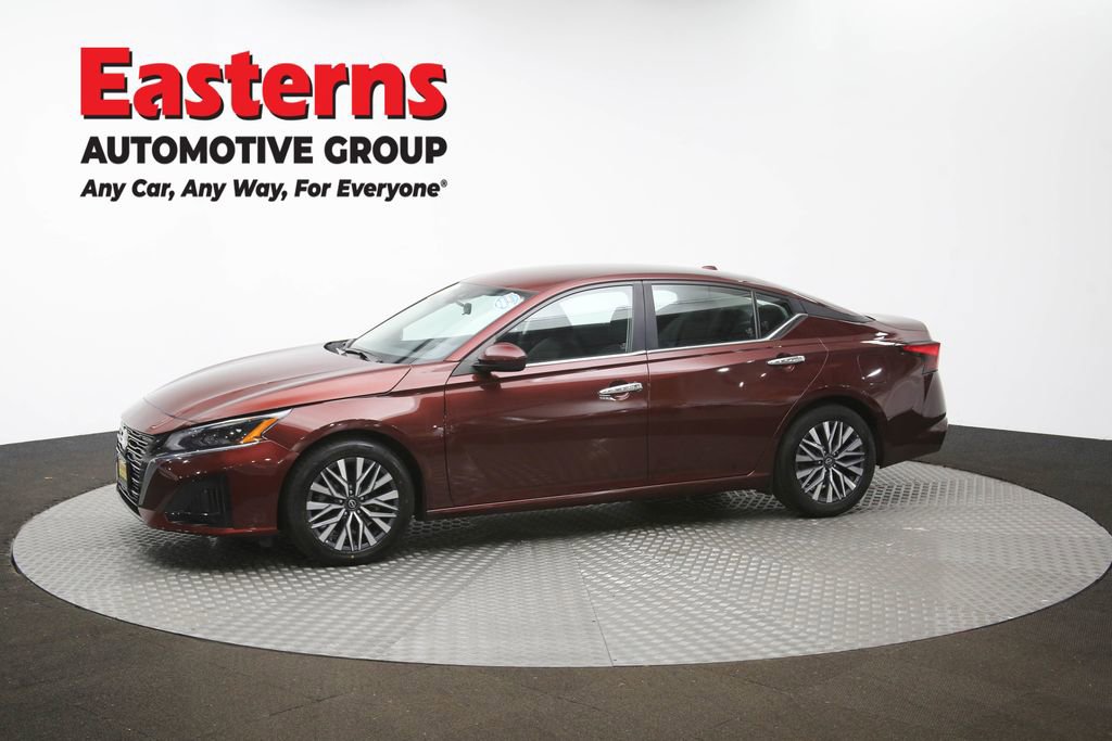 Used 2023 Nissan Altima 2.5 SV image 57