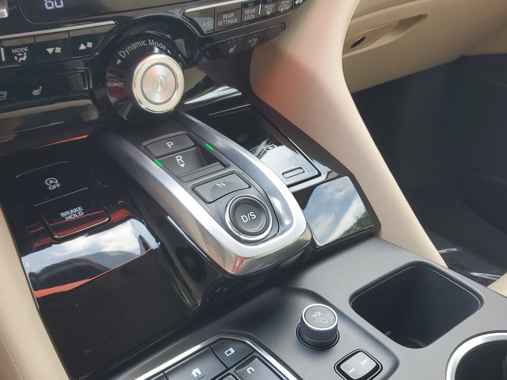 Certified 2023 Acura MDX FWD w/ Technology Package image 29