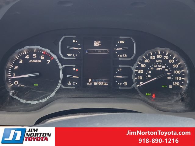 Used 2018 Toyota Tundra Limited w/ Limited Premium Package AWD/4WD image 17