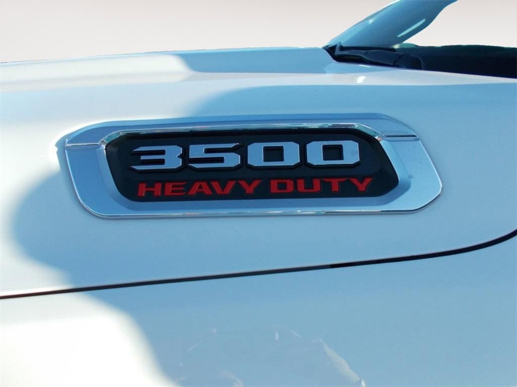 Used 2022 RAM 3500 Limited w/ Protection Group image 9