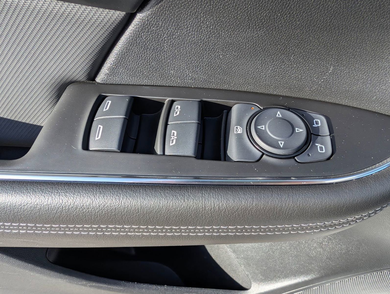 Certified 2024 Buick Envision Preferred image 9