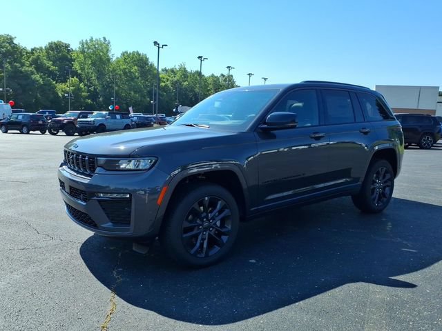 New 2026 Jeep Grand Cherokee Limited AWD/4WD image 3