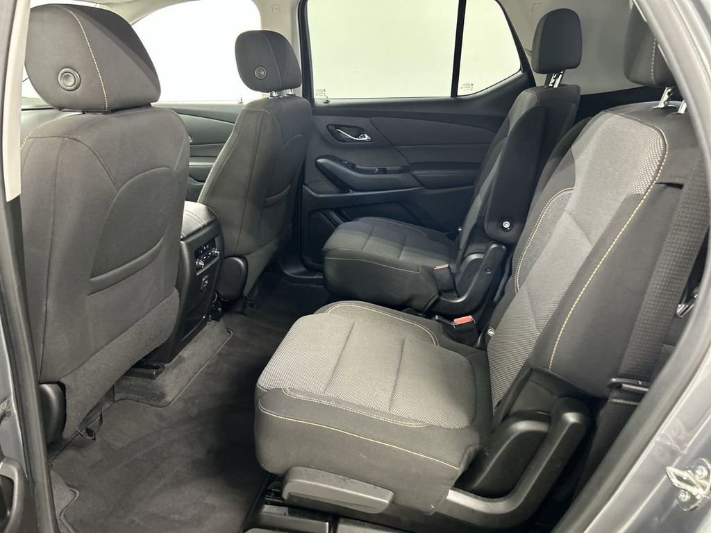 Used 2019 Chevrolet Traverse LT image 19