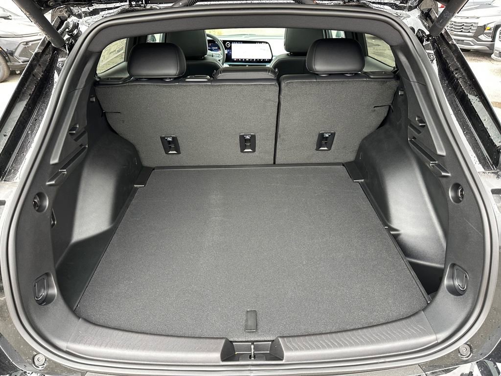 New 2026 Chevrolet Equinox EV LT image 22