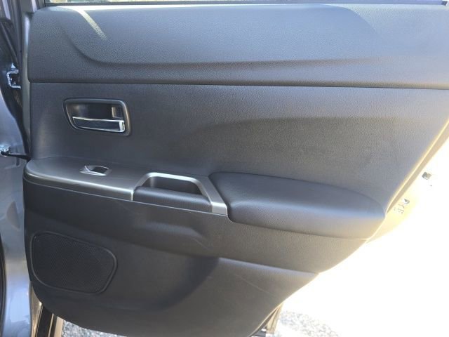 Used 2024 Mitsubishi Outlander Sport SE image 34