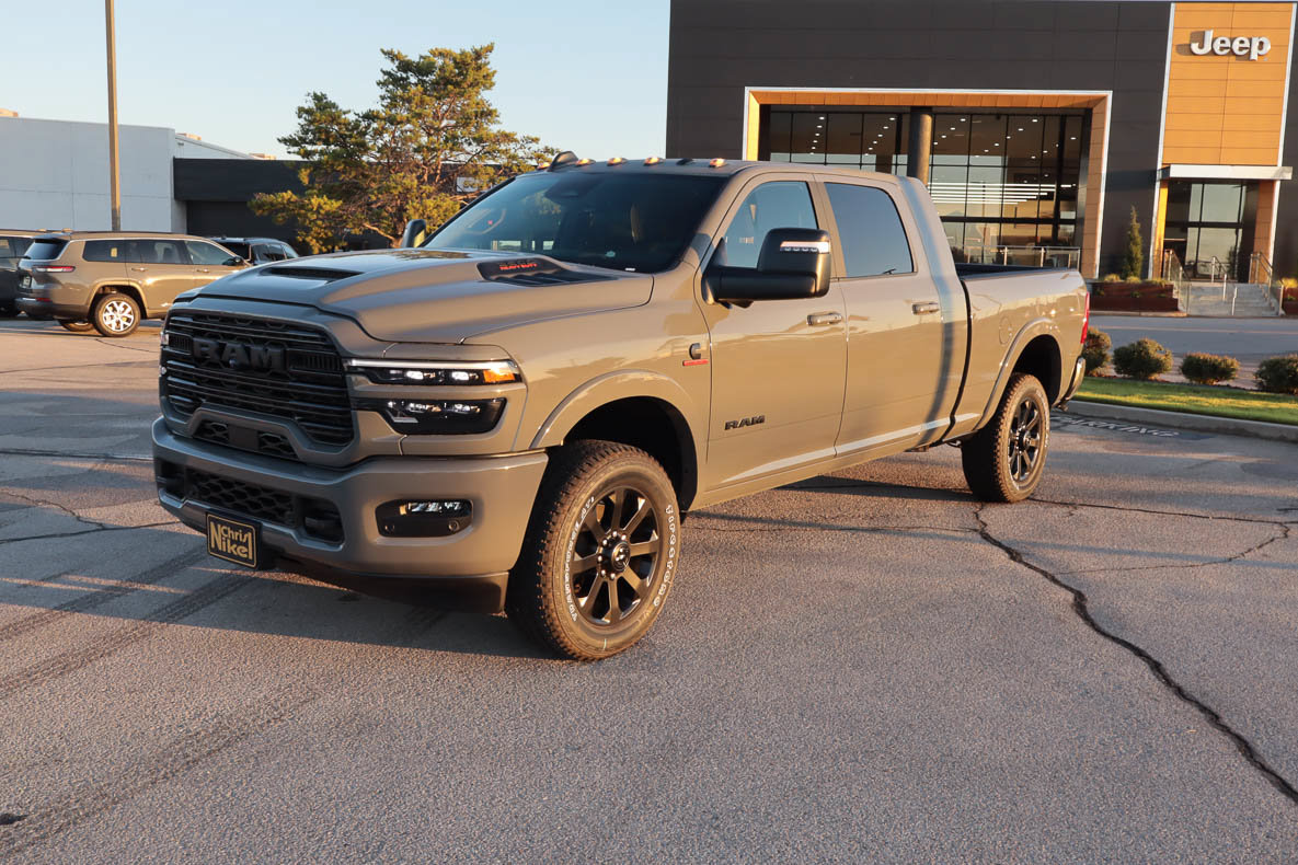 New 2027 RAM 2500 Laramie AWD/4WD image 1