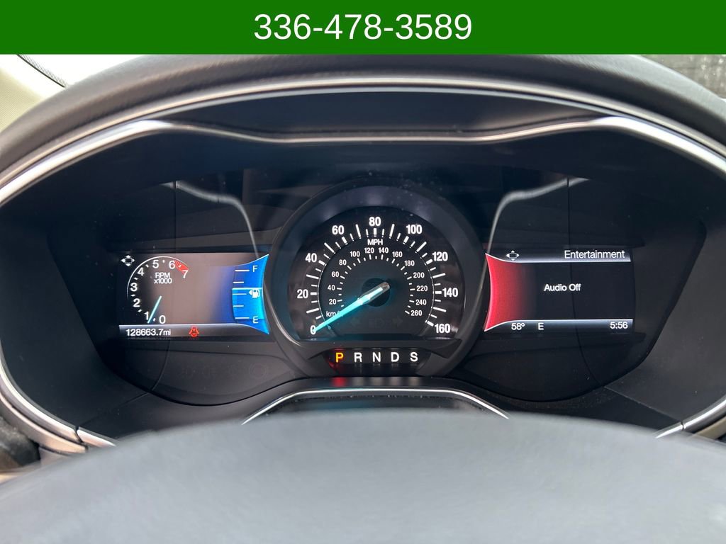 Used 2016 Ford Fusion SE w/ Equipment Group 202A image 15