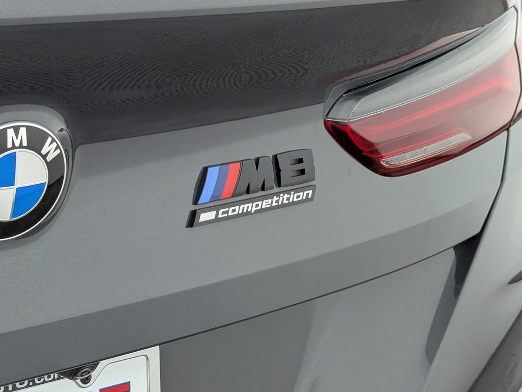 Used 2020 BMW M8 Competition w/ M Carbon Exterior Package AWD/4WD image 11