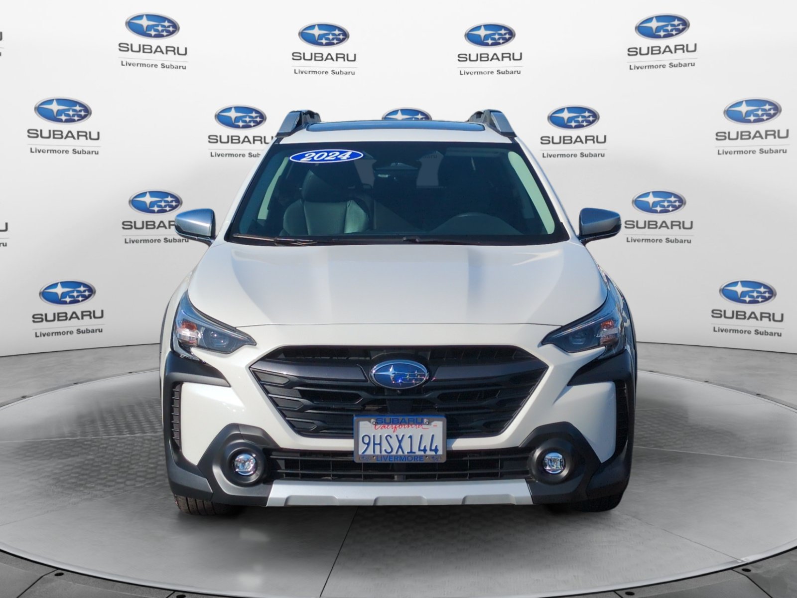 Used 2024 Subaru Outback Touring XT AWD/4WD image 8