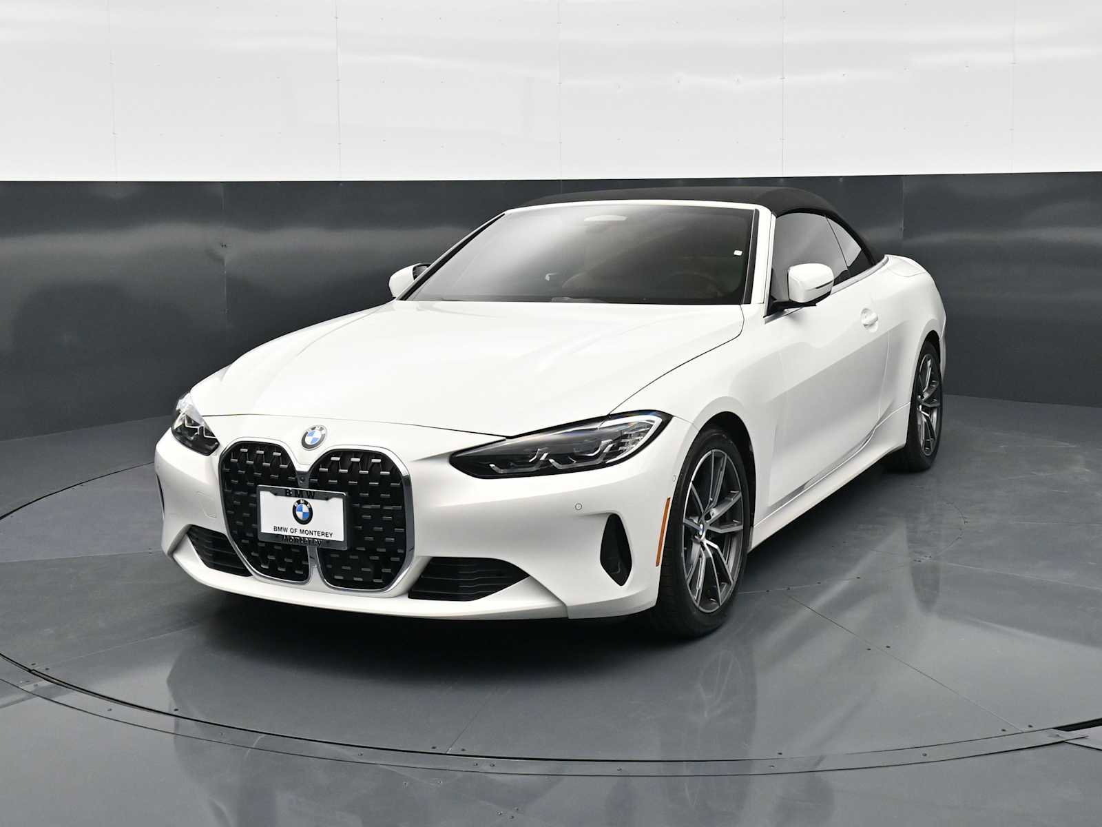 Used 2024 BMW 430i Convertible w/ Premium Package video 1