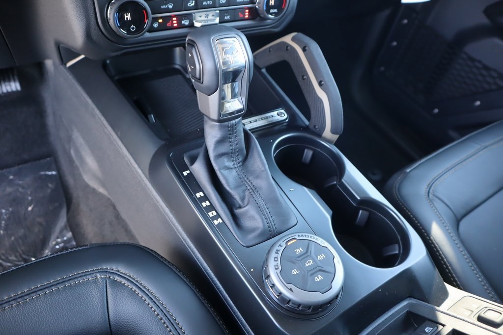 New 2025 Ford Bronco Badlands image 10