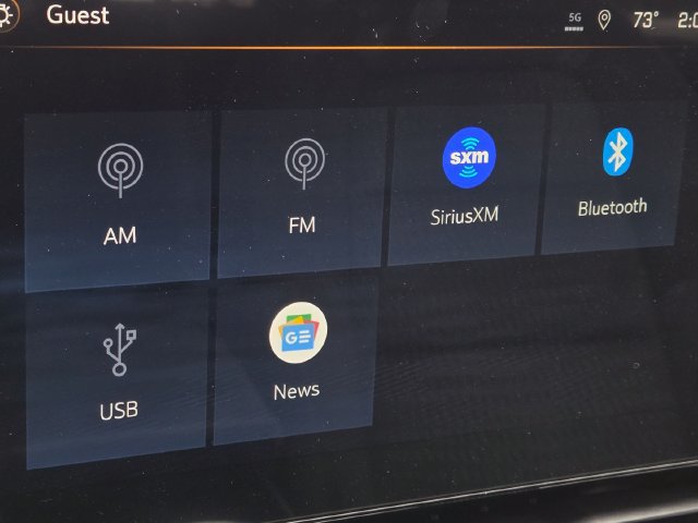 New 2026 Chevrolet Equinox LT w/ Safety and Technology Package AWD/4WD image 5