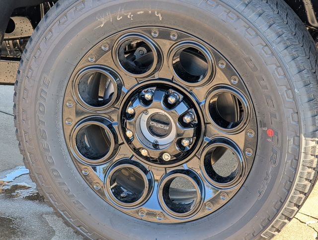 New 2026 Ford F250 Lariat w/ Black Appearance Package image 46