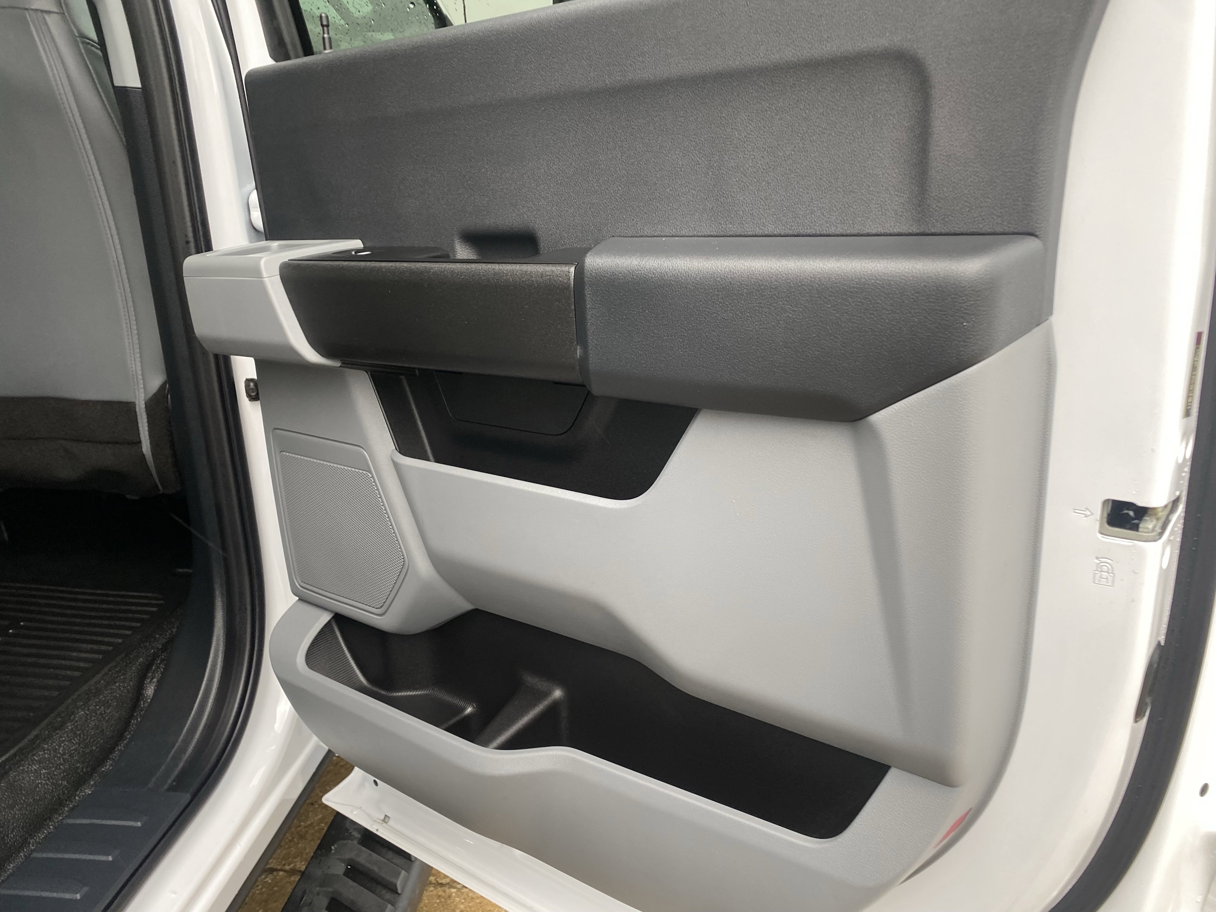 Used 2023 Ford F350 XL w/ XL Chrome Package AWD/4WD image 17