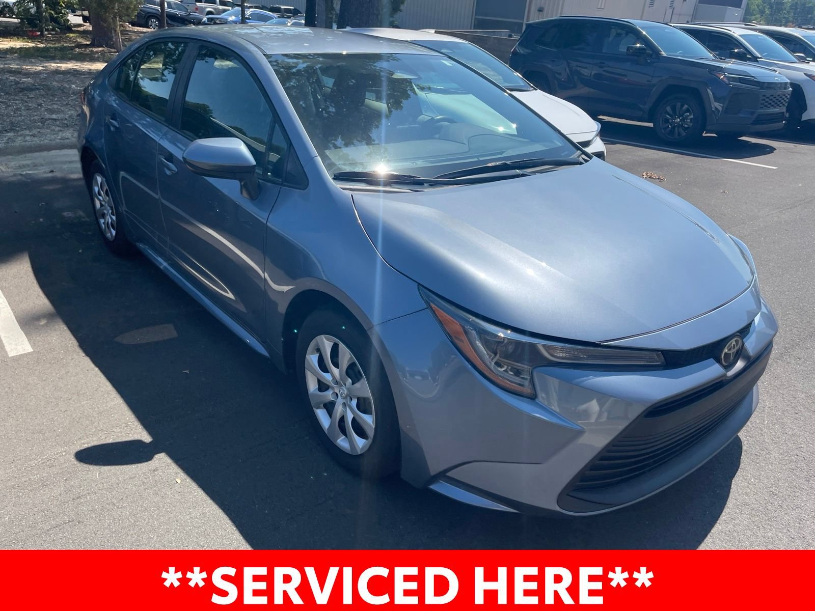 Used 2025 Toyota Corolla LE w/ Convenience Package FWD image 5