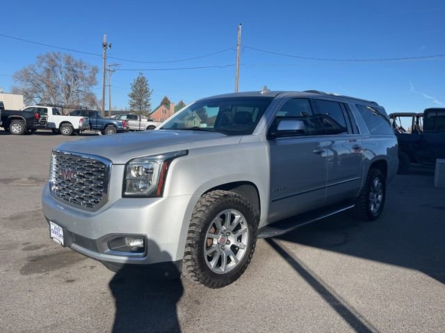Used 2019 GMC Yukon XL Denali AWD/4WD image 3