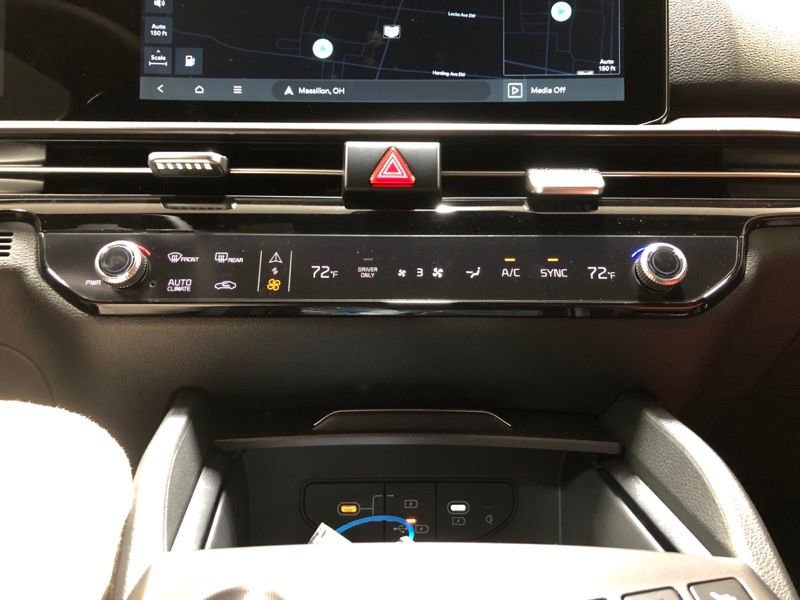 New 2026 Kia Sportage SX Prestige image 34
