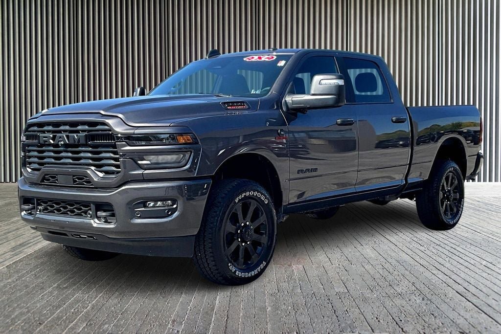 New 2026 RAM 2500 Big Horn AWD/4WD image 2