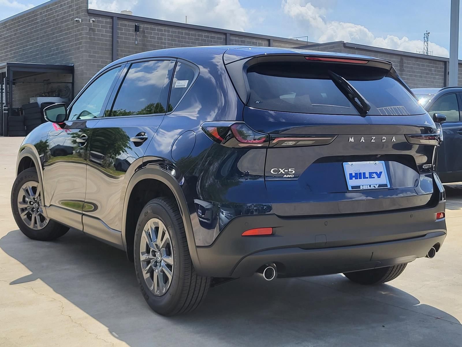 New 2026 MAZDA CX-5 Select AWD/4WD image 3