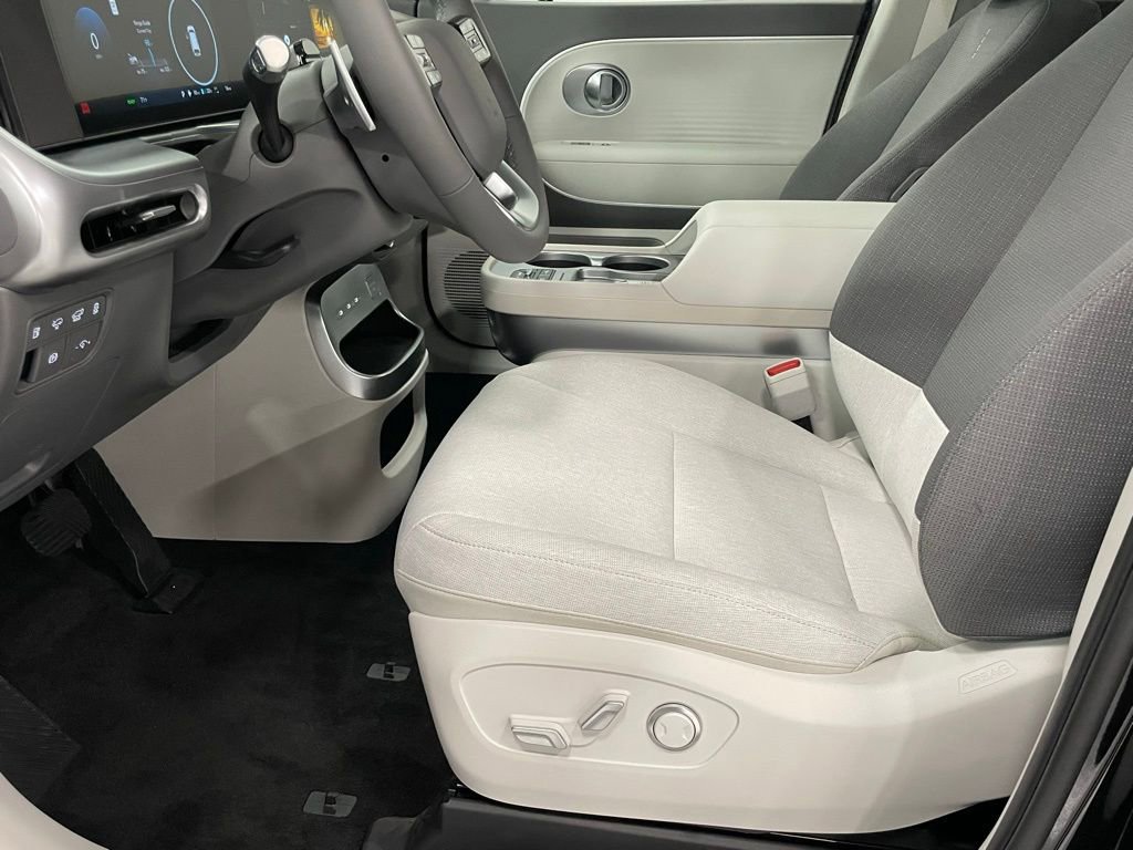 New 2026 Hyundai Ioniq 9 SE image 10