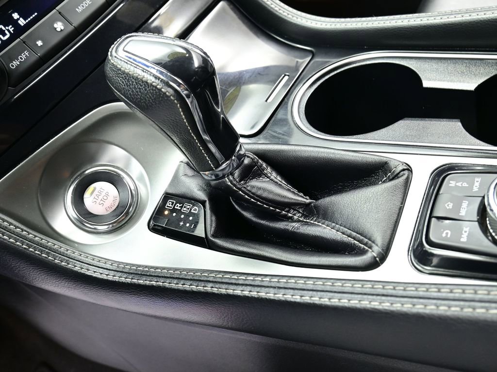 Used 2023 Nissan Maxima SV w/ Floor Mat Group image 7