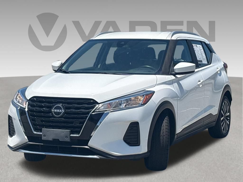 Used 2023 Nissan Kicks SV