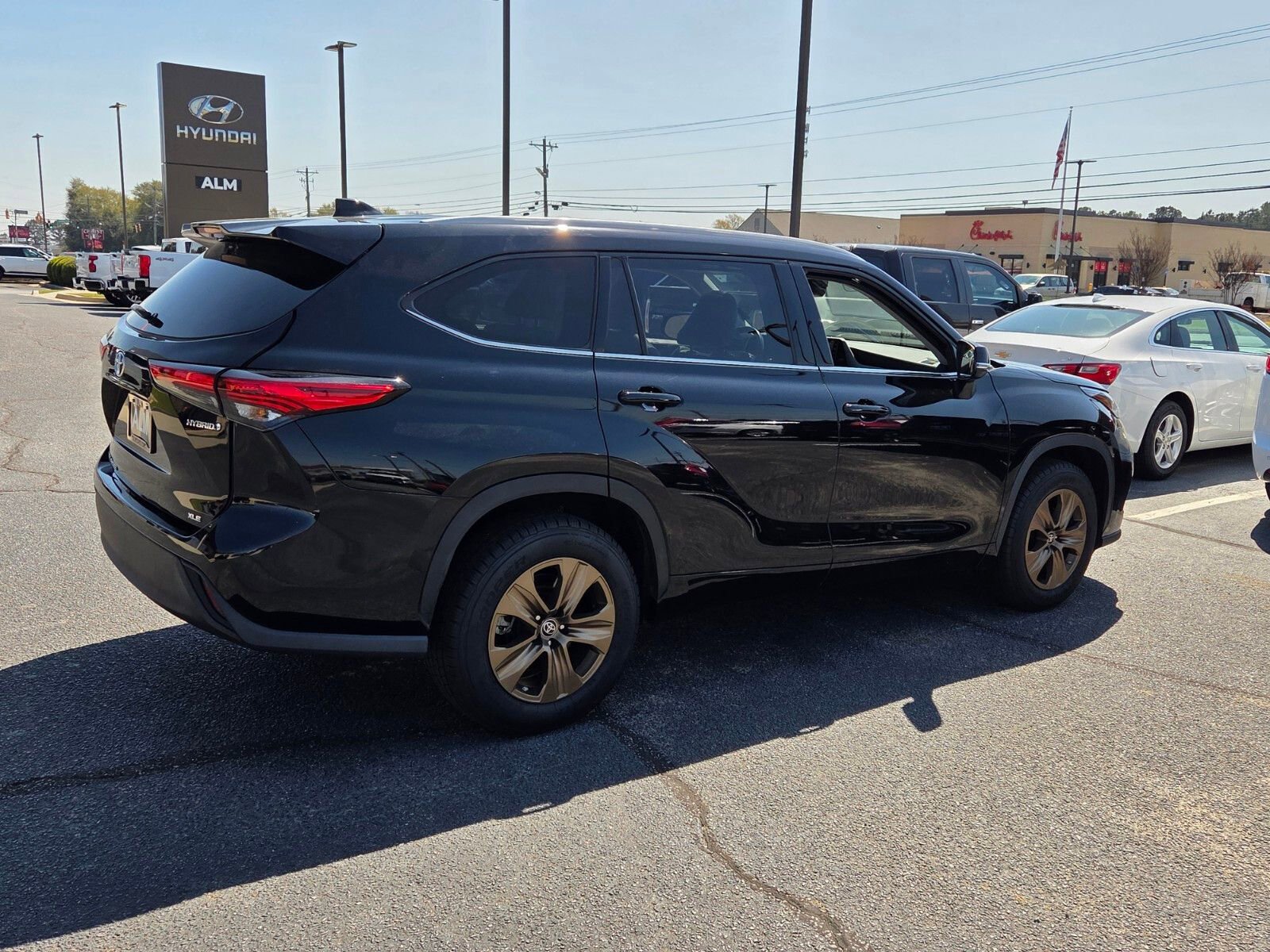Used 2022 Toyota Highlander Bronze Edition image 16