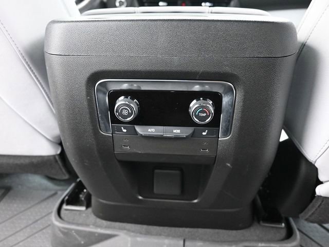 Used 2025 Chevrolet Tahoe Premier image 25