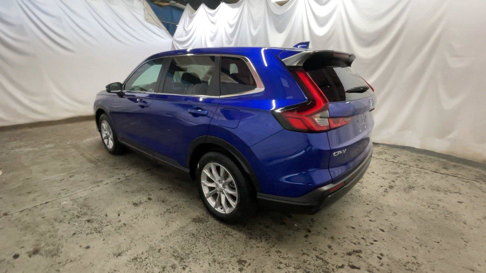 Used 2024 Honda CR-V EX-L image 9