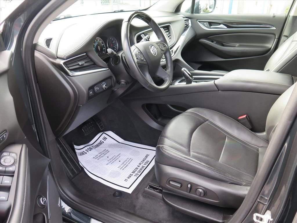 Used 2019 Buick Enclave Avenir w/ Avenir Technology Package image 9
