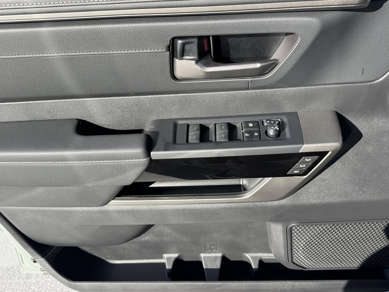 New 2026 Toyota Tundra Limited image 18