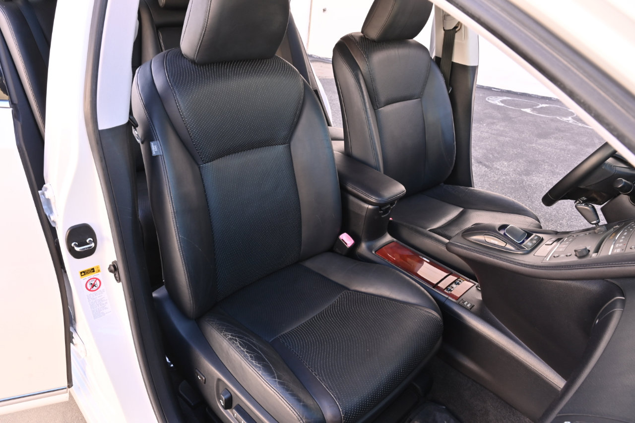 Used 2010 Lexus HS 250h Premium image 14