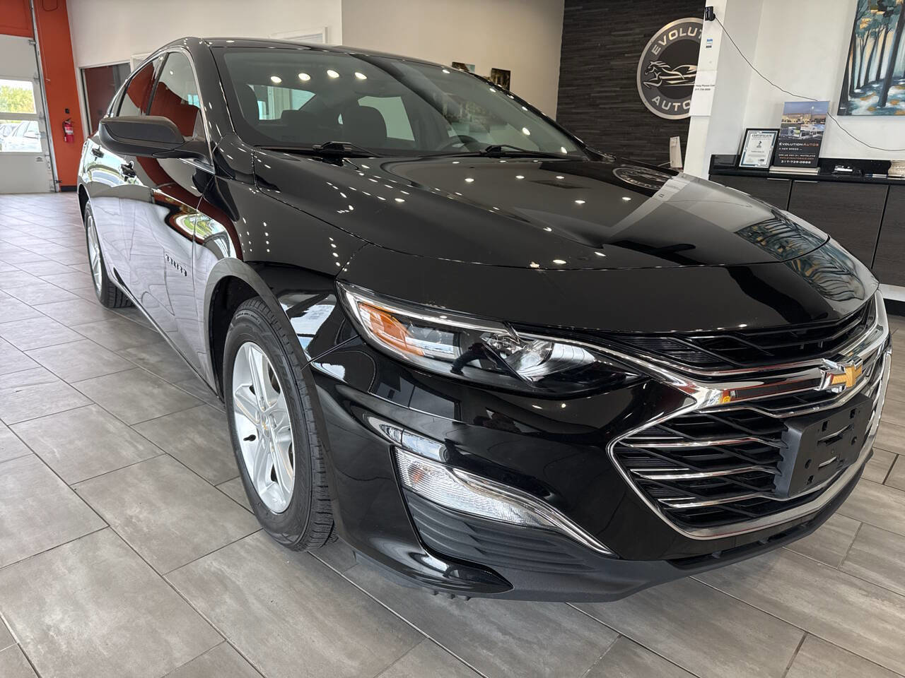 Used 2019 Chevrolet Malibu LS image 1