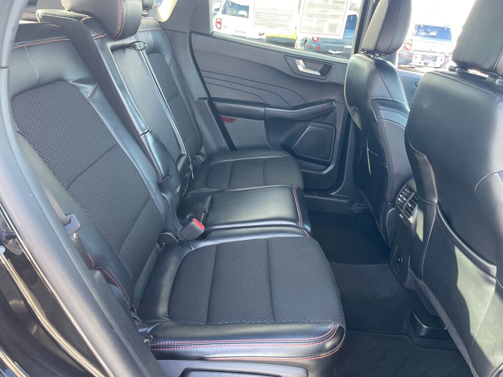 Used 2025 Ford Escape ST-Line Select image 20
