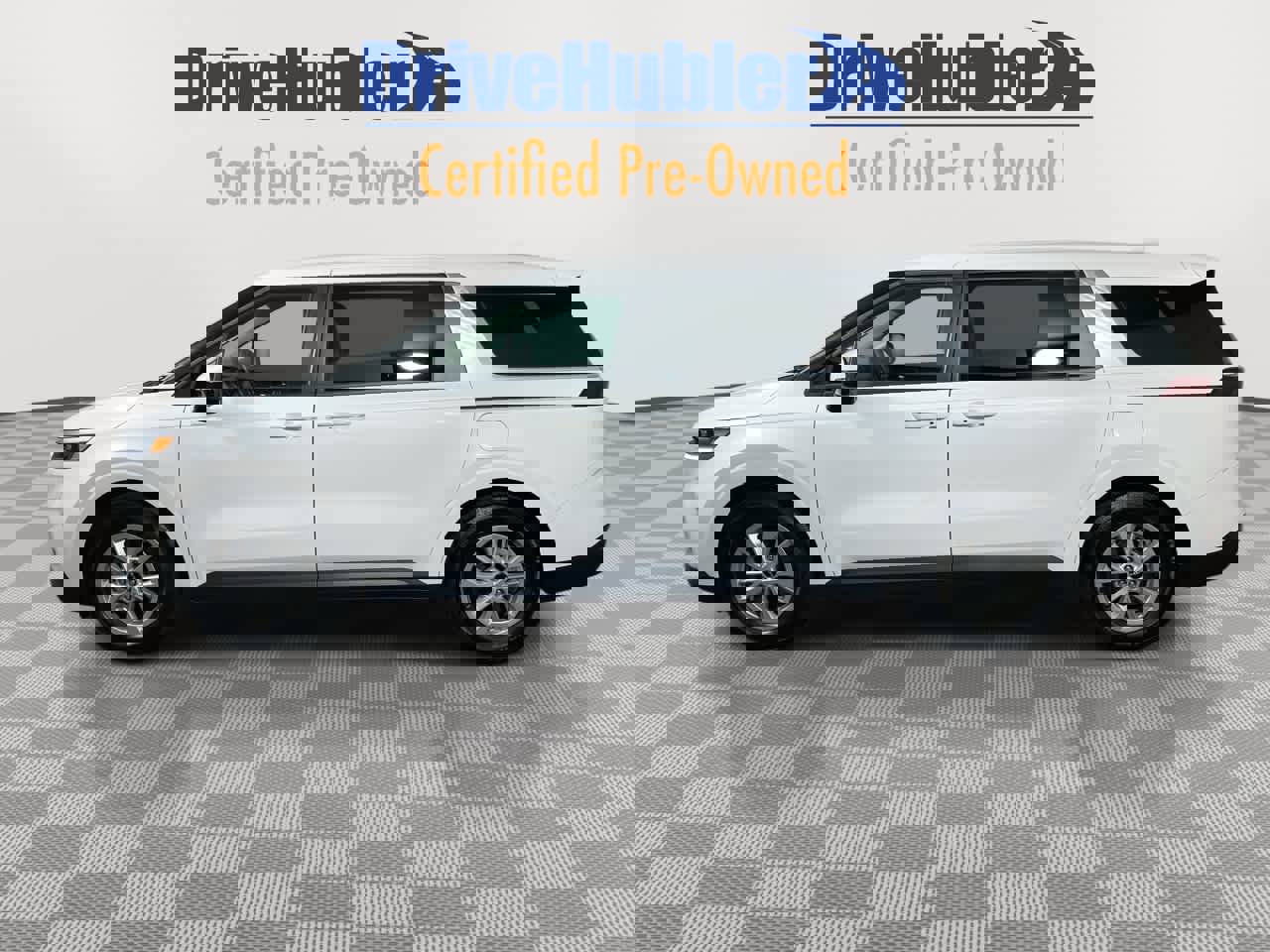 Used 2024 Kia Carnival LX image 5