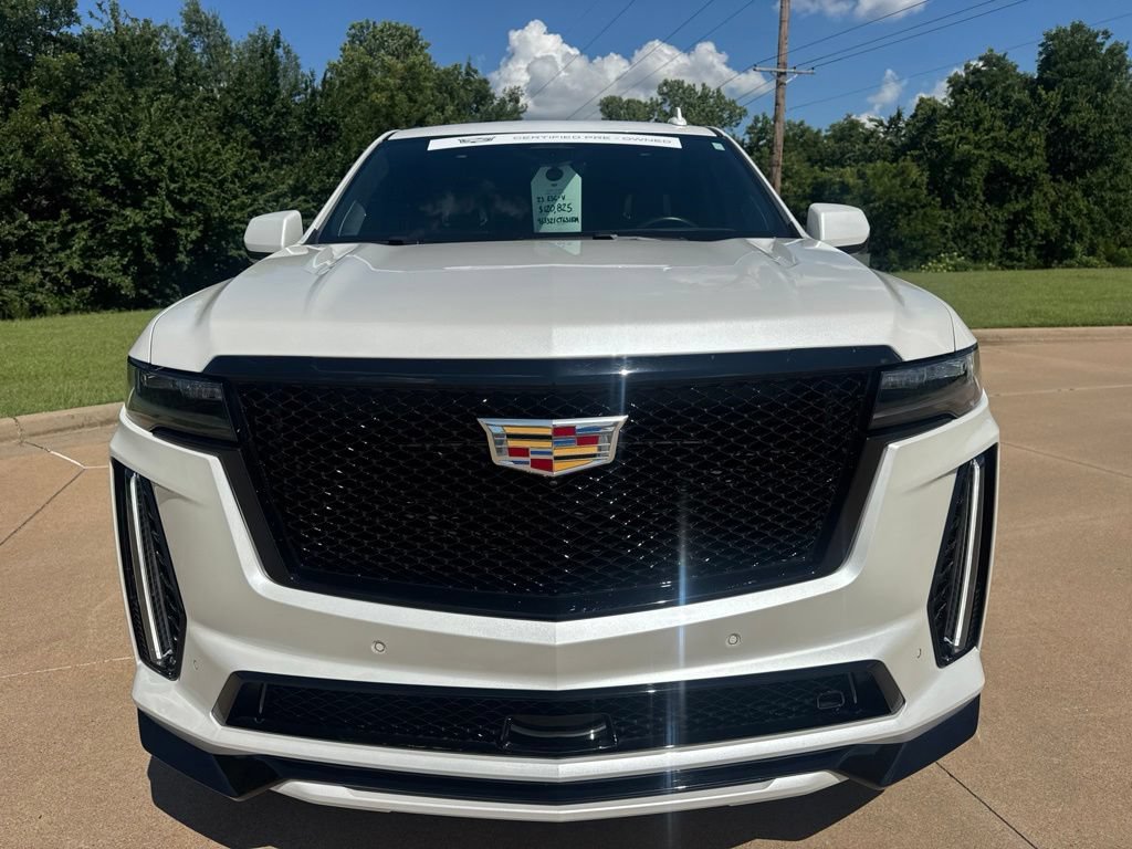Certified 2023 Cadillac Escalade V w/ Heavy-Duty Trailer Package AWD/4WD image 7