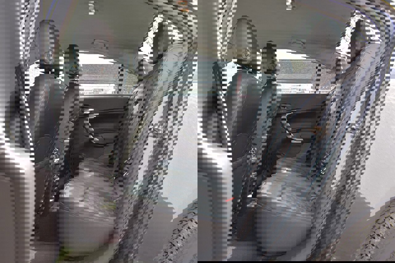 Used 2015 Buick Regal Premium image 26