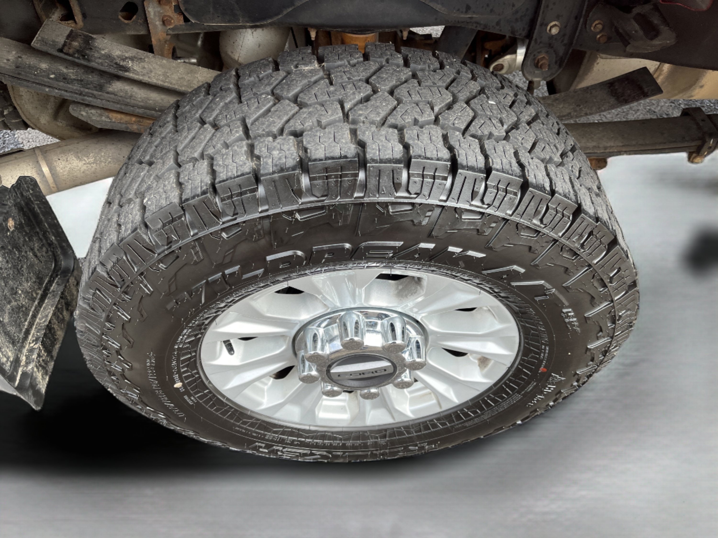Used 2022 Ford F250 XLT w/ Camper Package AWD/4WD image 26