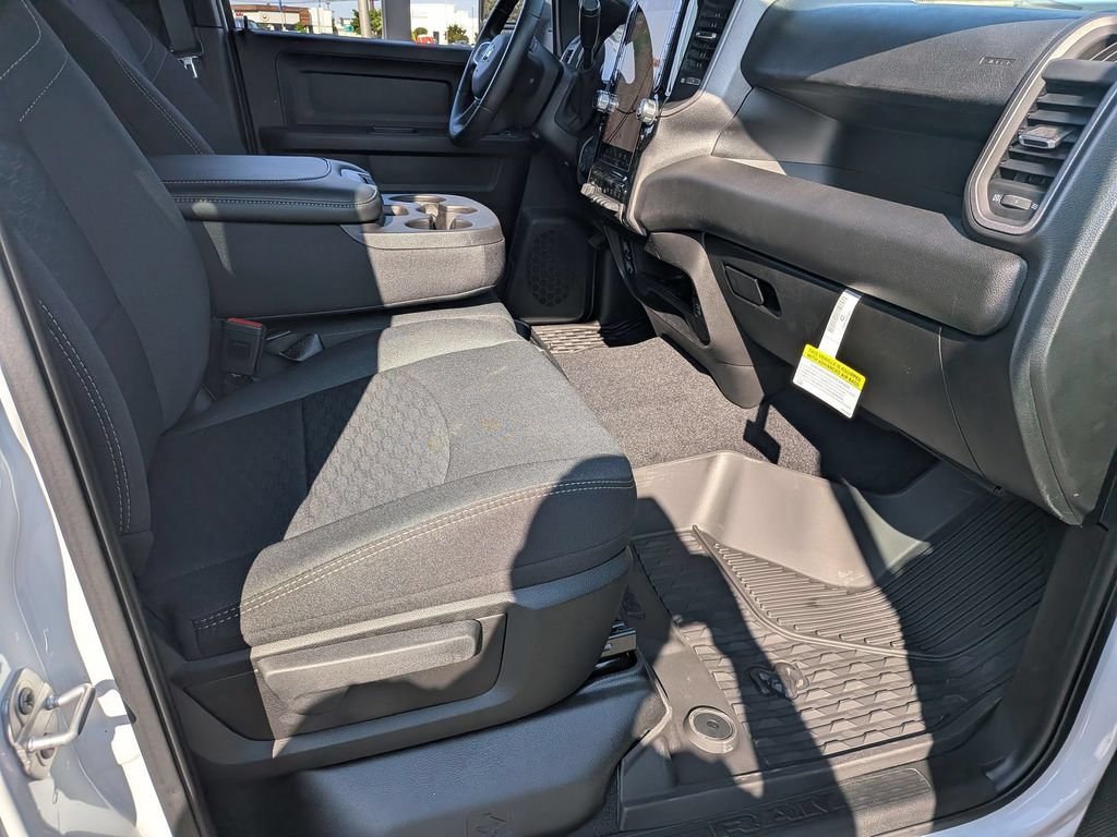 New 2026 RAM 2500 Tradesman AWD/4WD image 30