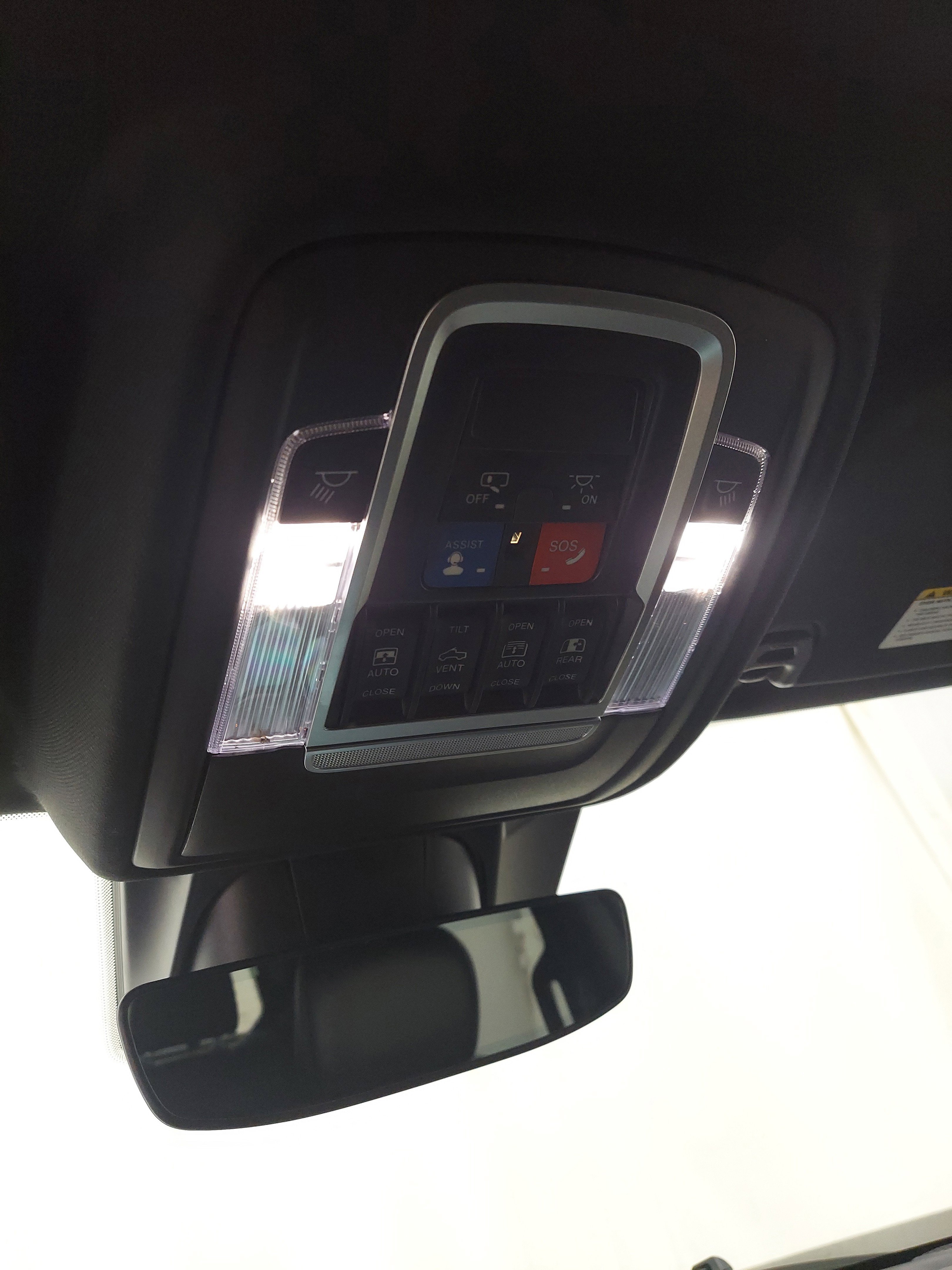 Used 2020 RAM 1500 Sport w/ Advanced Safety Group AWD/4WD image 14